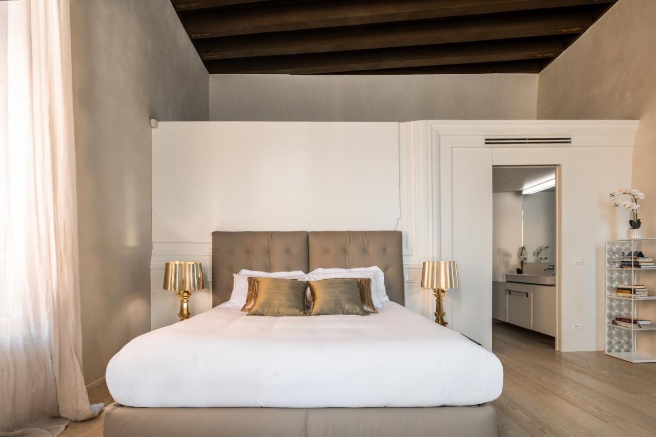 Palazzo Soranzo Noble Floor R&R Apartment Venice Exterior photo