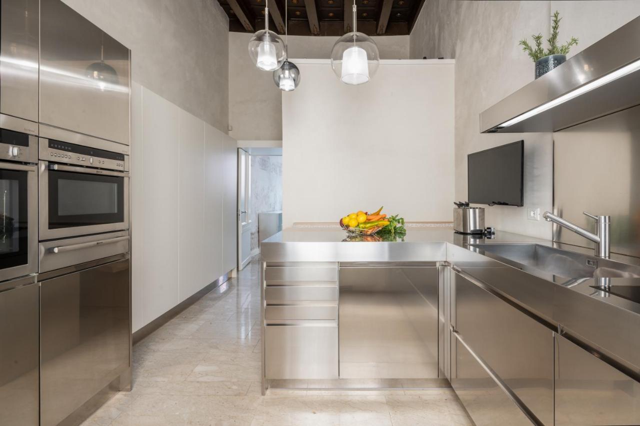 Palazzo Soranzo Noble Floor R&R Apartment Venice Exterior photo